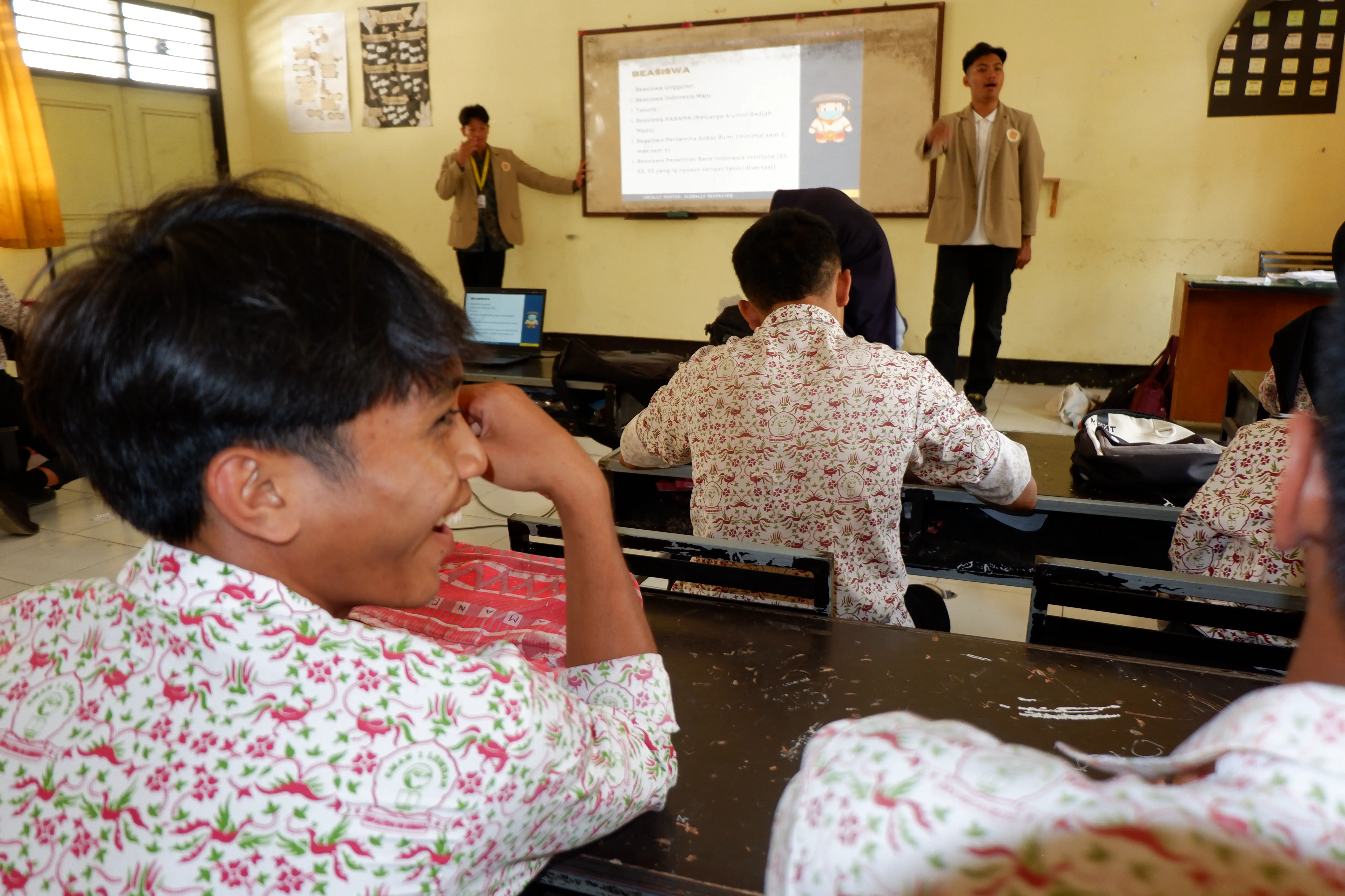 Edukasi di Sekolah